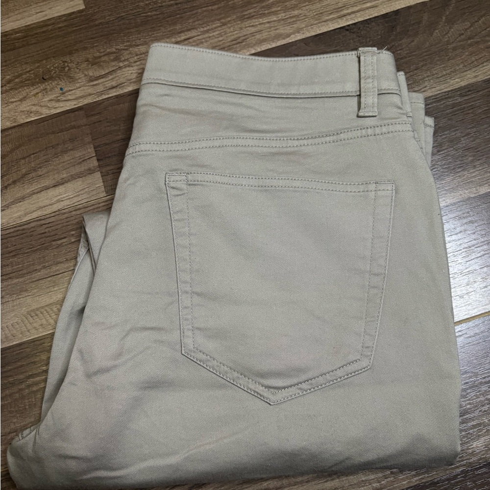 Sonoma Goods For Life Beige Cotton Twill Men's Straight Leg Casual Pants